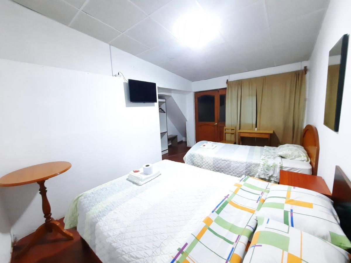 Hostal Dulzura Caraz Exterior photo